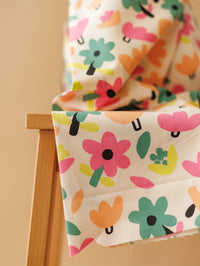 Cotton Poplin / Natural + Green Flowers