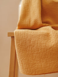 Quilted cotton / Honey