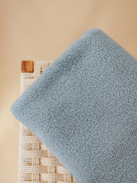 Teddy / Dusty blue