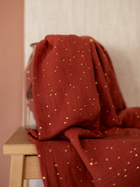Double layer muslin / golden dots - christmas red