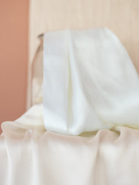 Viscose satin / Ecru
