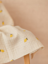 Natural Muslin / Embroidered Lemons