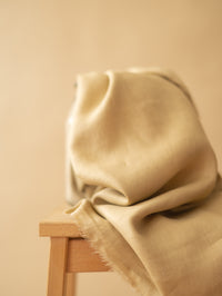 Linen  / Biscuit Beige