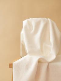 Linen + Viscose / Off white