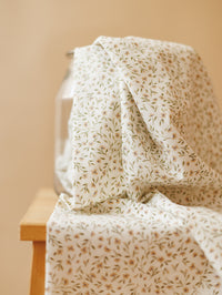 Cotton Poplin / Powder + Olive Twigs